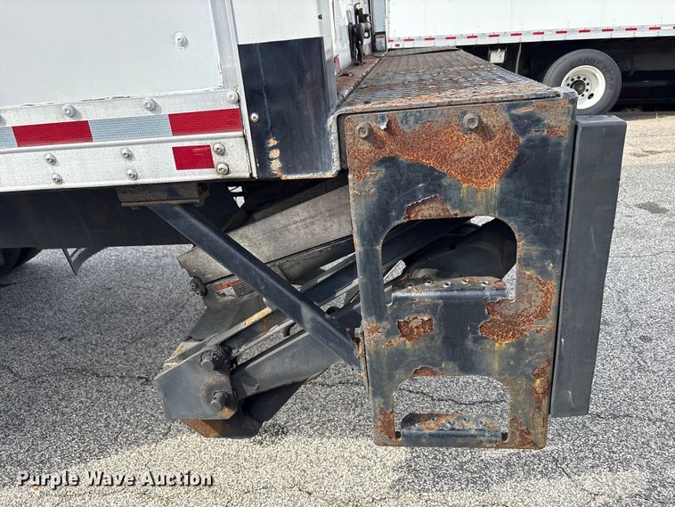 image for item EC4390 2017 Hino 268 box truck