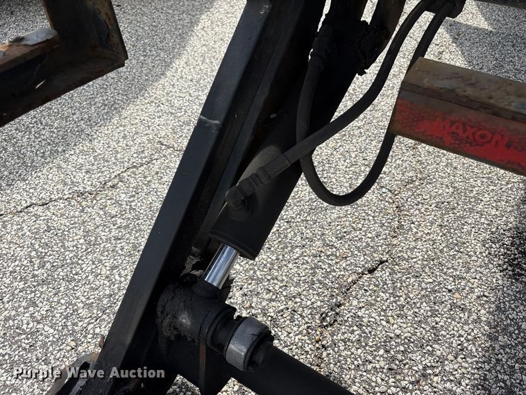 image for item EC4390 2017 Hino 268 box truck