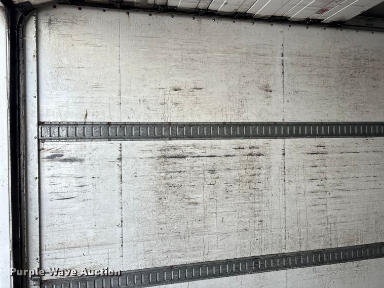 image for item EC4390 2017 Hino 268 box truck