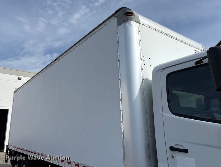 image for item EC4390 2017 Hino 268 box truck