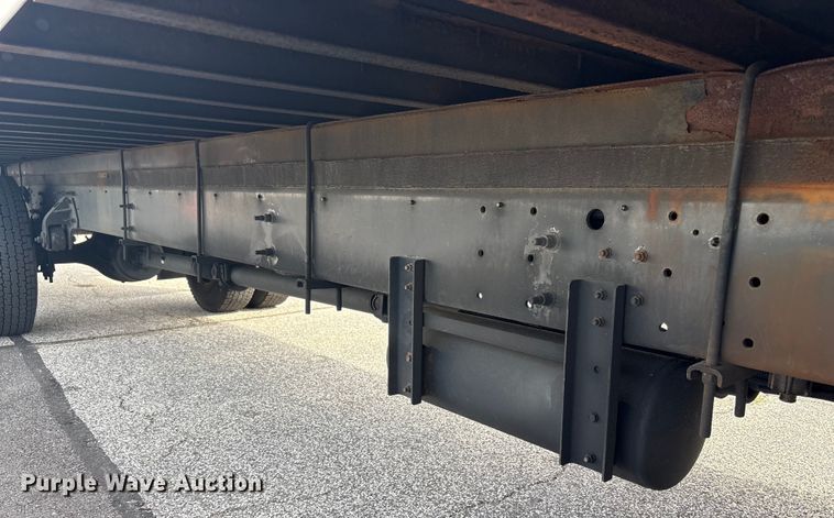 image for item EC4390 2017 Hino 268 box truck