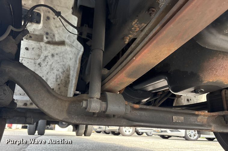 image for item EC4390 2017 Hino 268 box truck