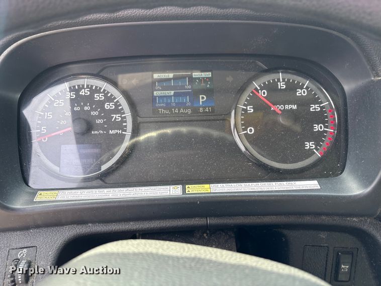 image for item EC4390 2017 Hino 268 box truck