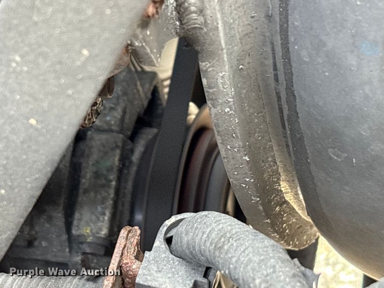 image for item EC4390 2017 Hino 268 box truck