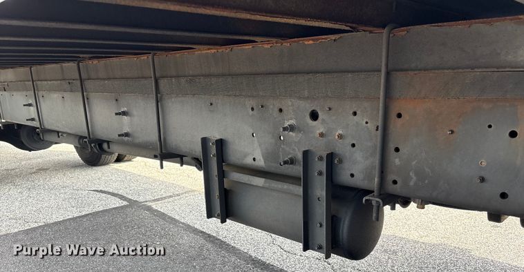 image for item EC4391 2017 Hino 268 box truck