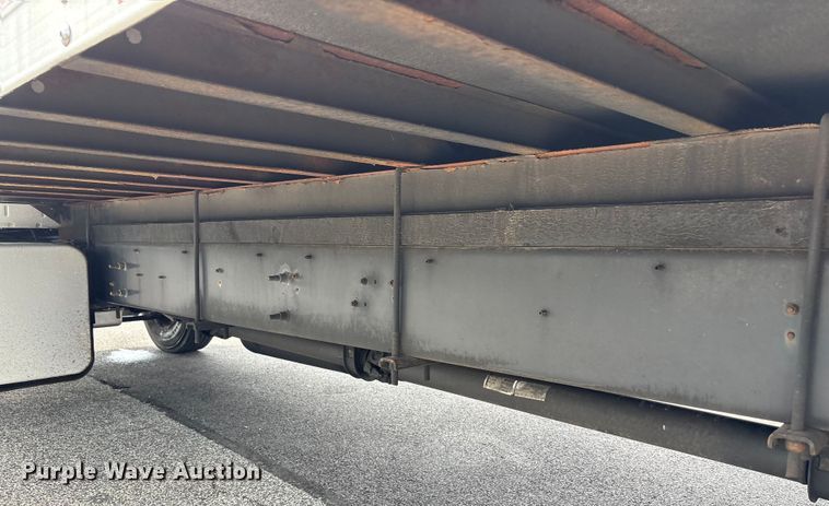 image for item EC4391 2017 Hino 268 box truck