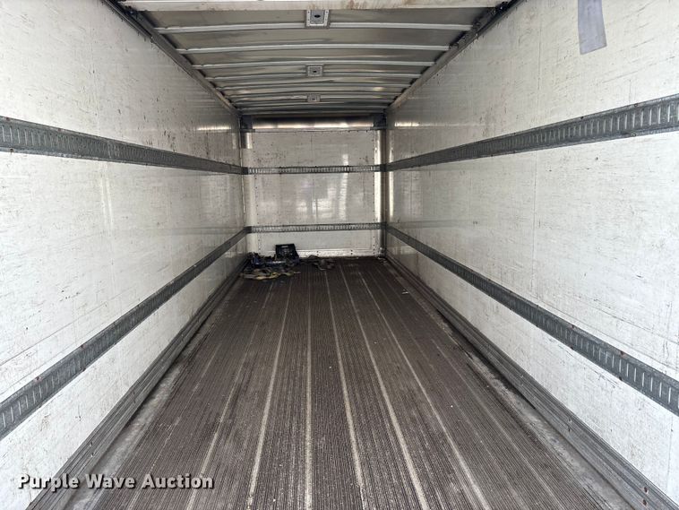 image for item EC4391 2017 Hino 268 box truck