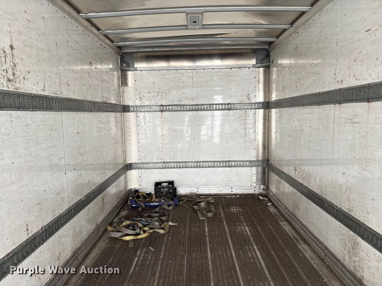 image for item EC4391 2017 Hino 268 box truck