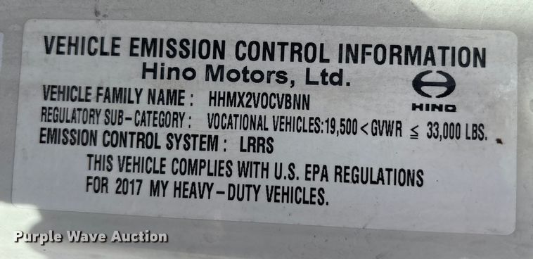 image for item EC4391 2017 Hino 268 box truck