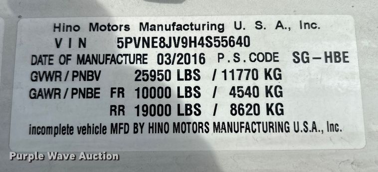 image for item EC4392 2017 Hino 268 box truck