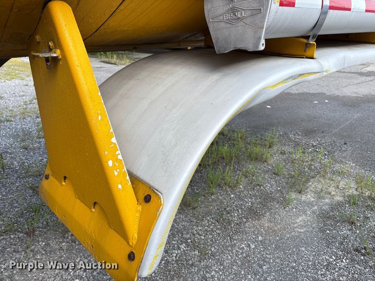 image for item EC4394 2008 Beall BIAST-96-3-SB tank trailer