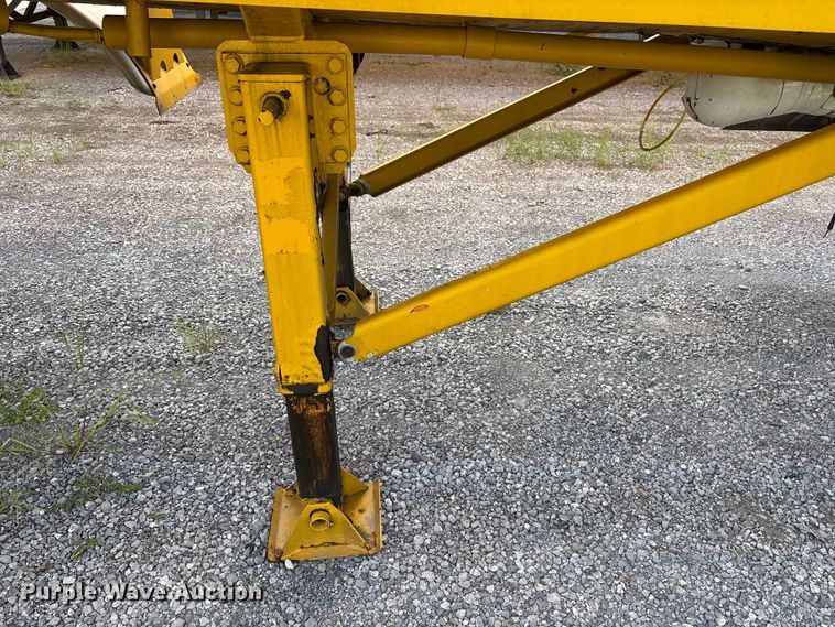 image for item EC4394 2008 Beall BIAST-96-3-SB tank trailer