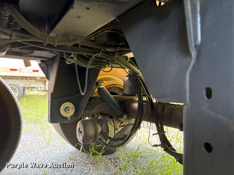 image for item EC4394 2008 Beall BIAST-96-3-SB tank trailer