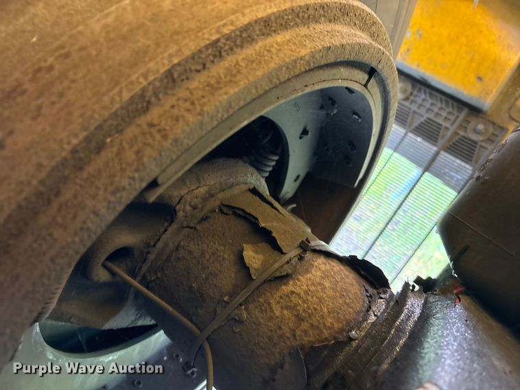 image for item EC4394 2008 Beall BIAST-96-3-SB tank trailer