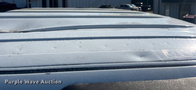 image for item ED2195 2006 International 7300  truck cab and chassis