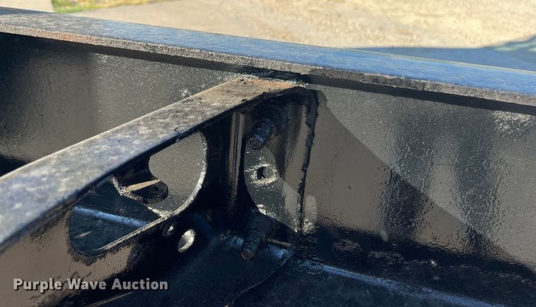 image for item ED2196 2006 International 7300  truck cab and chassis