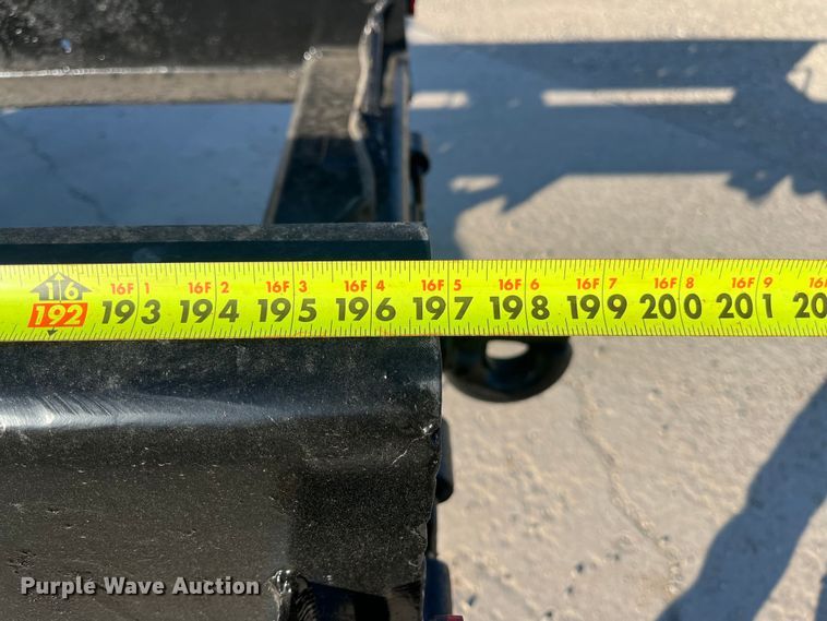 image for item ED2196 2006 International 7300  truck cab and chassis