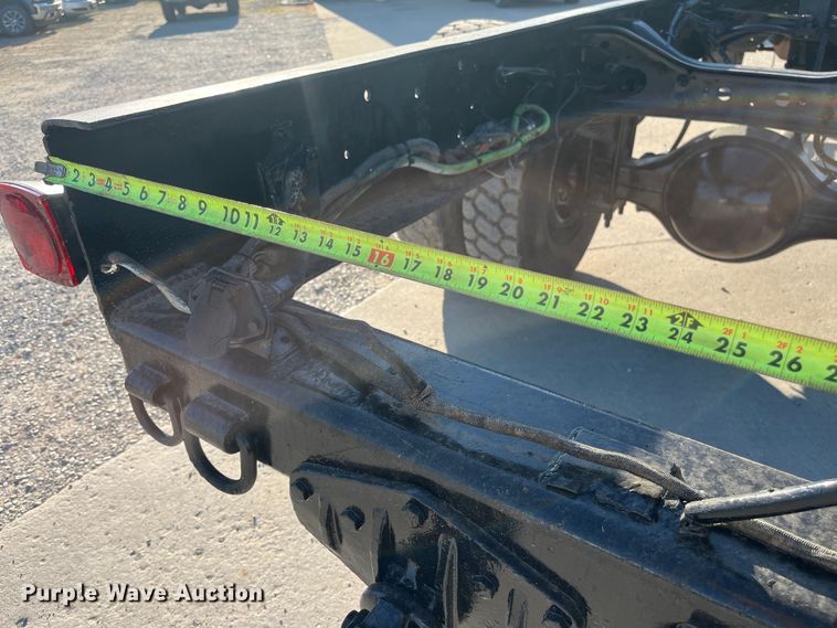 image for item ED2196 2006 International 7300  truck cab and chassis