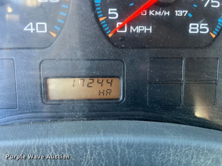 image for item ED2196 2006 International 7300  truck cab and chassis