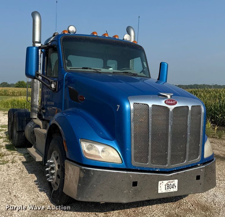 CAMIóN 2013 PETERBILT