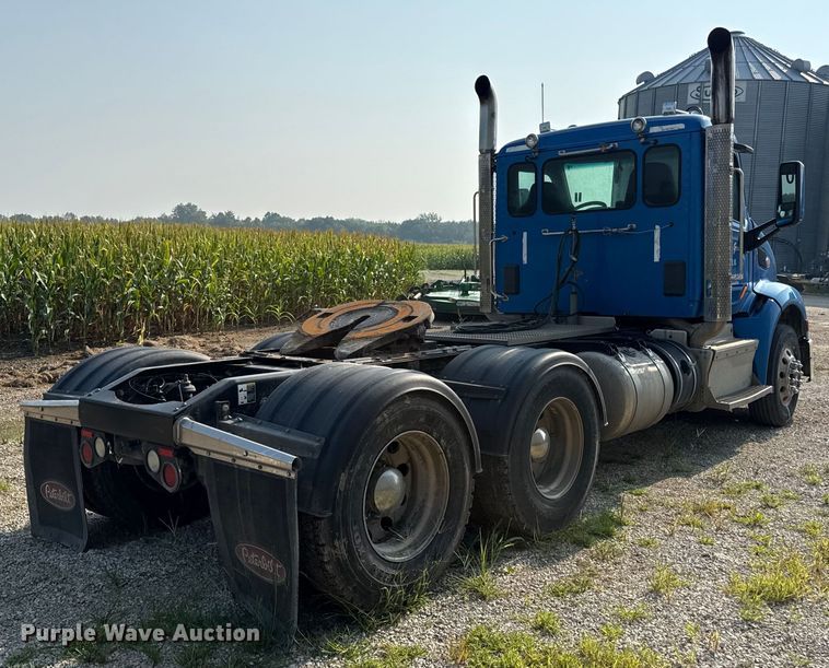 CAMIóN 2013 PETERBILT