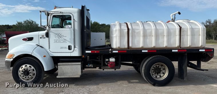 image for item ED5851 2007 Peterbilt 335 flatbed truck