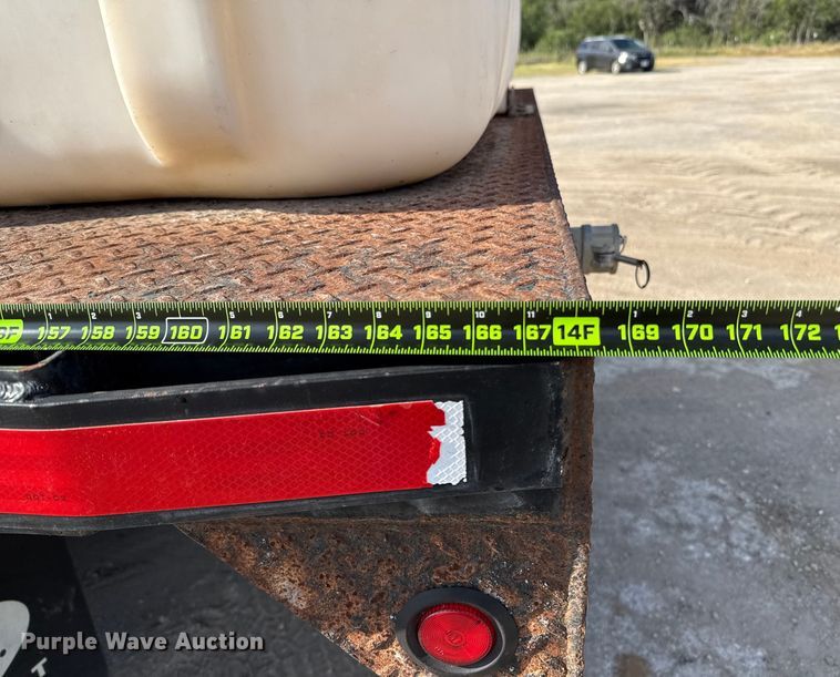 image for item ED5851 2007 Peterbilt 335 flatbed truck