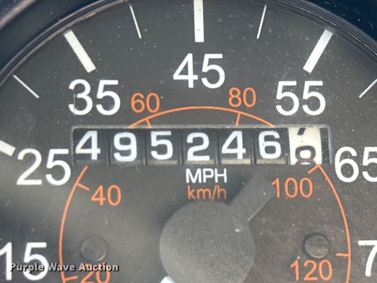 image for item ED5851 2007 Peterbilt 335 flatbed truck