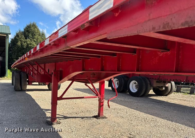 image for item EF2145 2002 Transcraft TL-2000 flatbed trailer