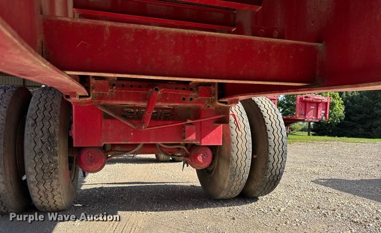 image for item EF2145 2002 Transcraft TL-2000 flatbed trailer