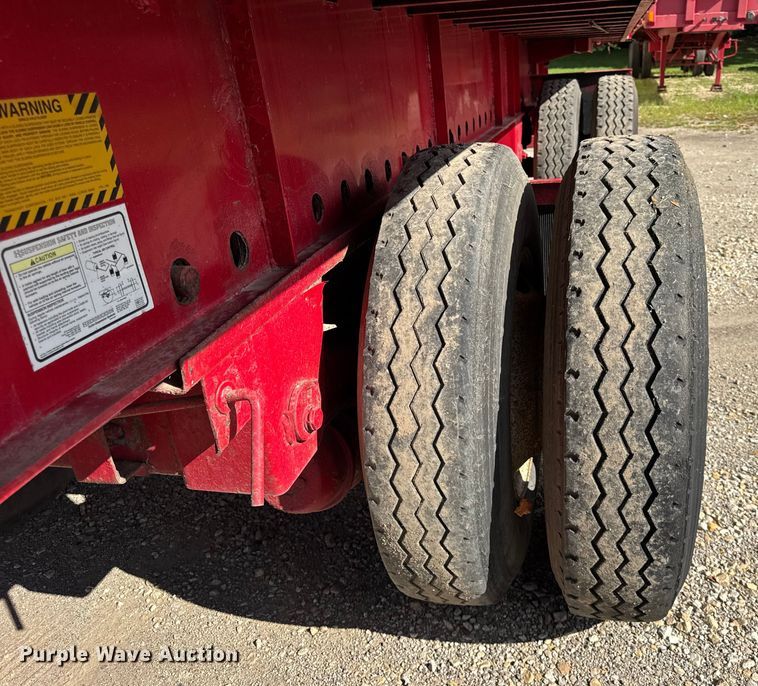 image for item EF2145 2002 Transcraft TL-2000 flatbed trailer