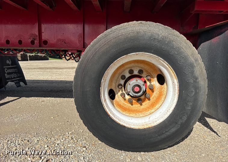 image for item EF2145 2002 Transcraft TL-2000 flatbed trailer