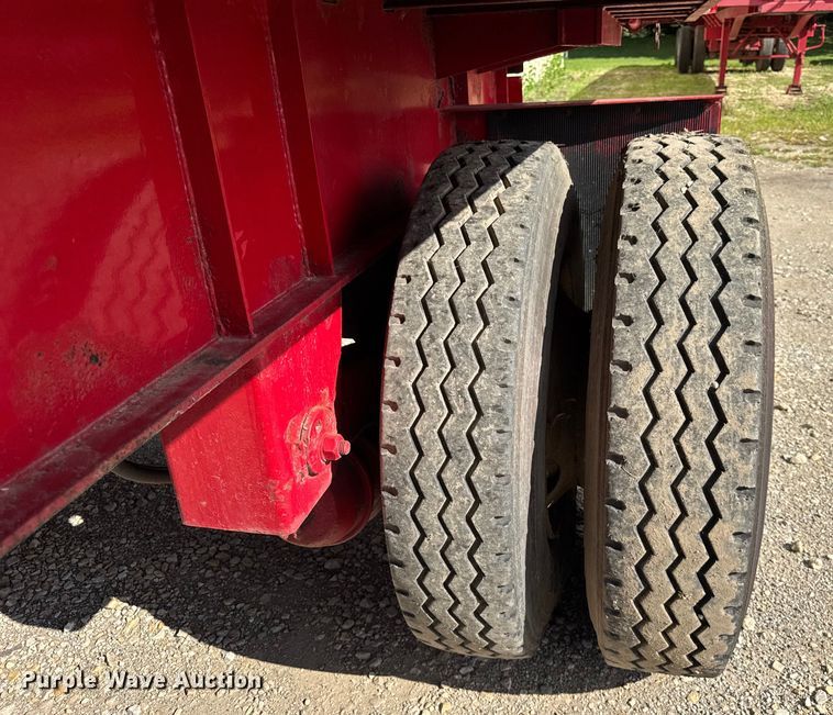 image for item EF2145 2002 Transcraft TL-2000 flatbed trailer