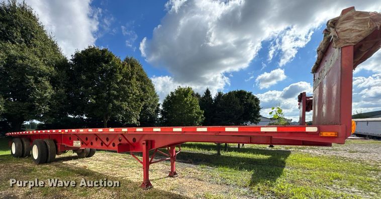 image for item EF2146 2000 Transcraft TL-2000 flatbed trailer