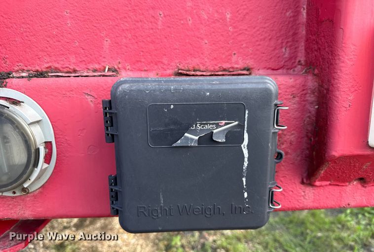 image for item EF2146 2000 Transcraft TL-2000 flatbed trailer