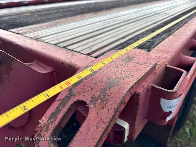 image for item EF2146 2000 Transcraft TL-2000 flatbed trailer