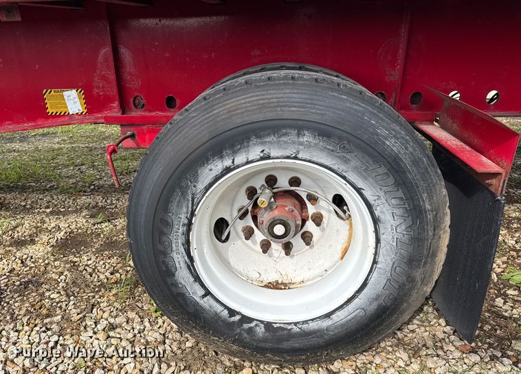 image for item EF2146 2000 Transcraft TL-2000 flatbed trailer