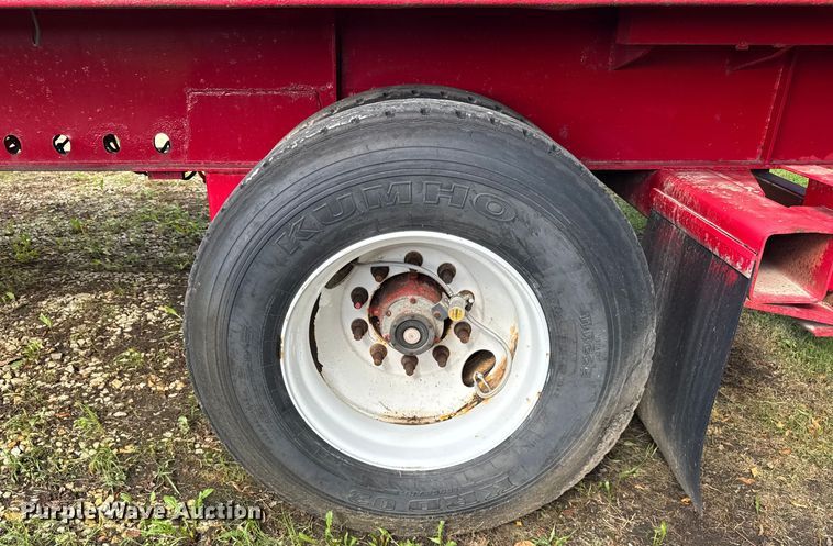 image for item EF2146 2000 Transcraft TL-2000 flatbed trailer