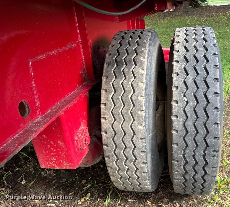 image for item EF2146 2000 Transcraft TL-2000 flatbed trailer