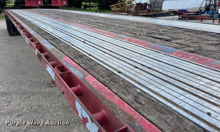 image for item EF2147 2002 Transcraft TL-2000 flatbed trailer