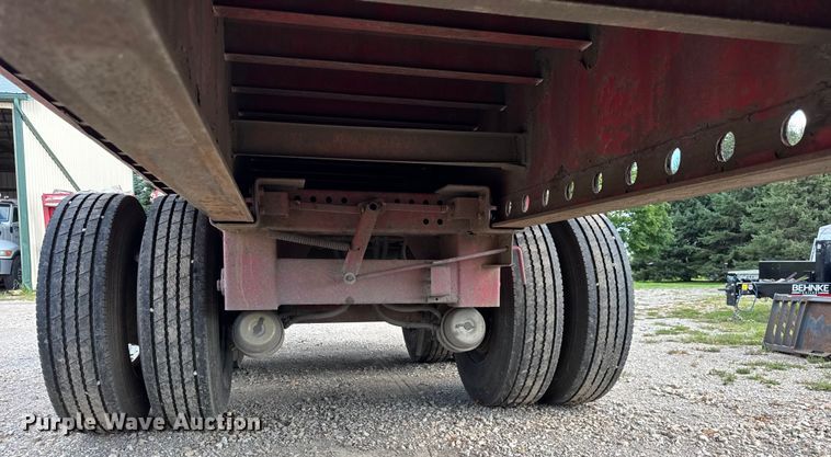 image for item EF2147 2002 Transcraft TL-2000 flatbed trailer