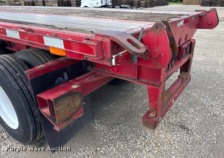 image for item EF2147 2002 Transcraft TL-2000 flatbed trailer
