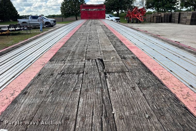 image for item EF2147 2002 Transcraft TL-2000 flatbed trailer