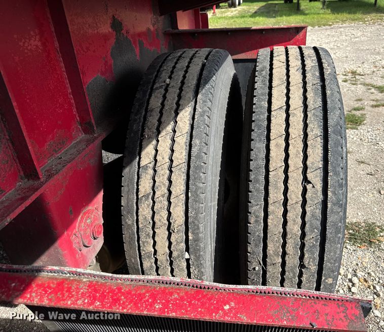 image for item EF2147 2002 Transcraft TL-2000 flatbed trailer