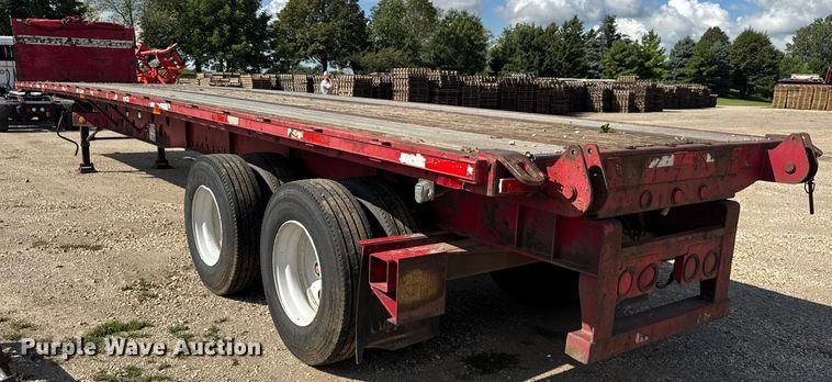 image for item EF2148 2000 Transcraft TL-2000 flatbed trailer
