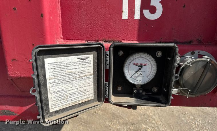 image for item EF2148 2000 Transcraft TL-2000 flatbed trailer