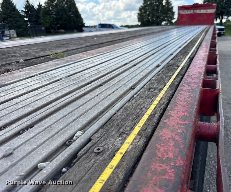 image for item EF2148 2000 Transcraft TL-2000 flatbed trailer