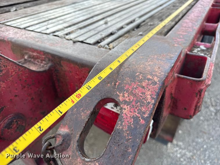 image for item EF2148 2000 Transcraft TL-2000 flatbed trailer