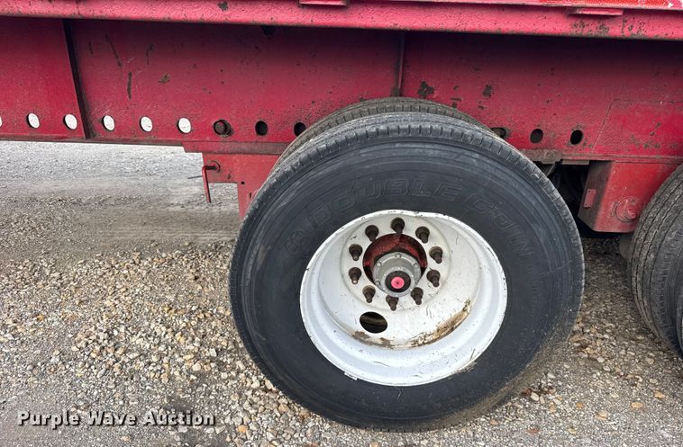 image for item EF2148 2000 Transcraft TL-2000 flatbed trailer