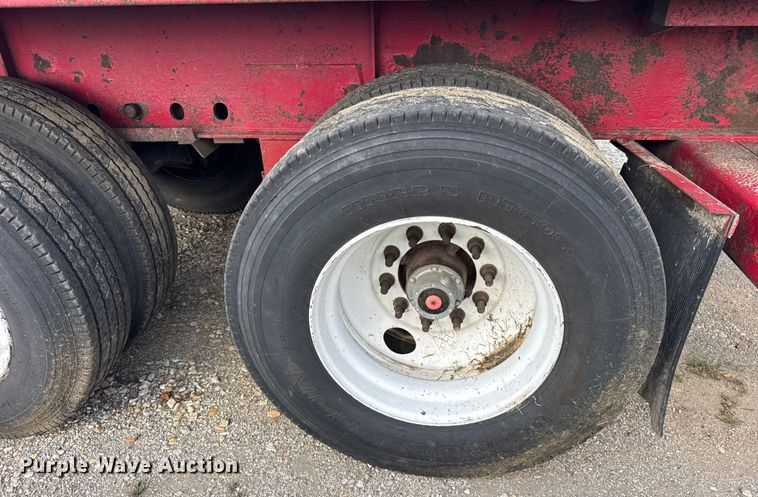 image for item EF2148 2000 Transcraft TL-2000 flatbed trailer